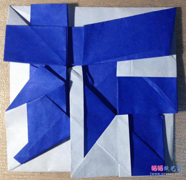 “折”字的折法实拍教程-汉字折纸