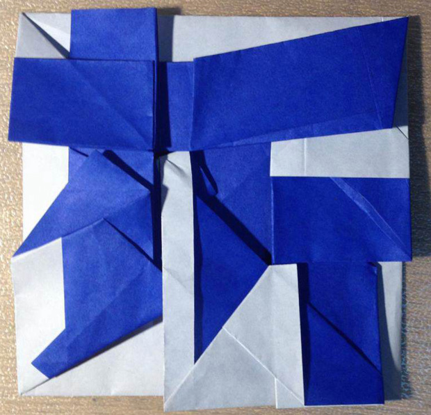 “折”字的折法实拍教程-汉字折纸