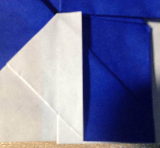 “折”字的折法实拍教程-汉字折纸