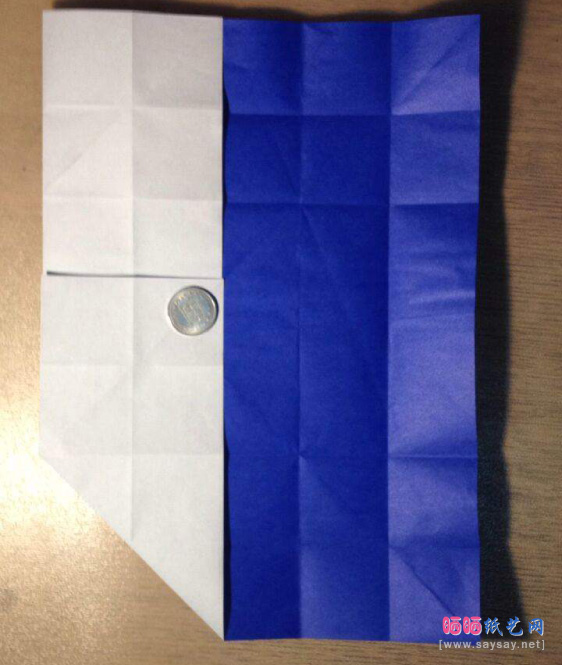 “纸”字的折法实拍教程图片步骤4-www.saybb.net