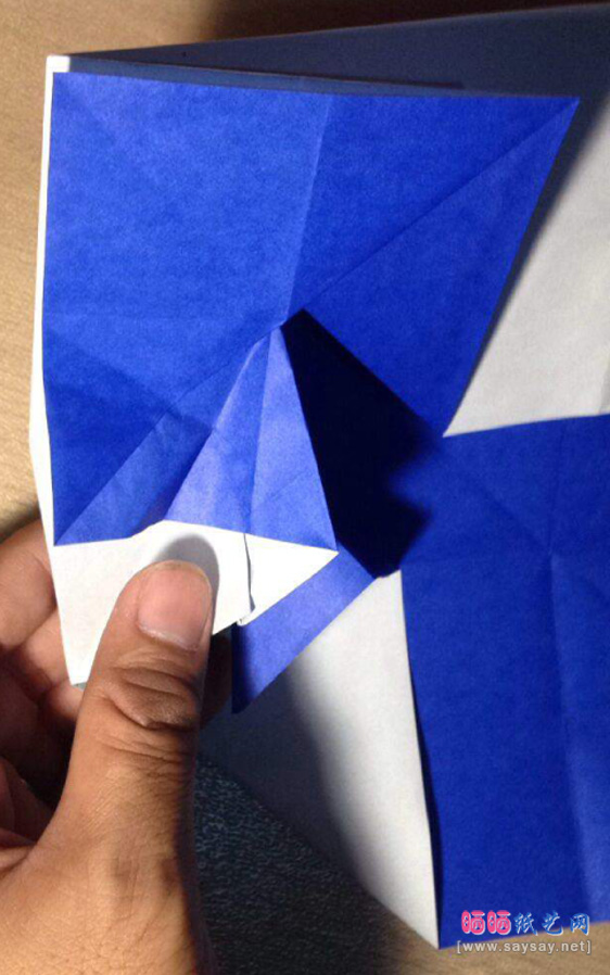 “纸”字的折法实拍教程图片步骤22-www.saybb.net