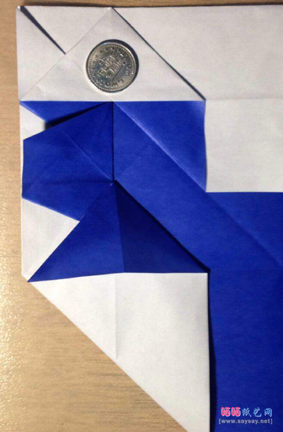 “纸”字的折法实拍教程图片步骤27-www.saybb.net