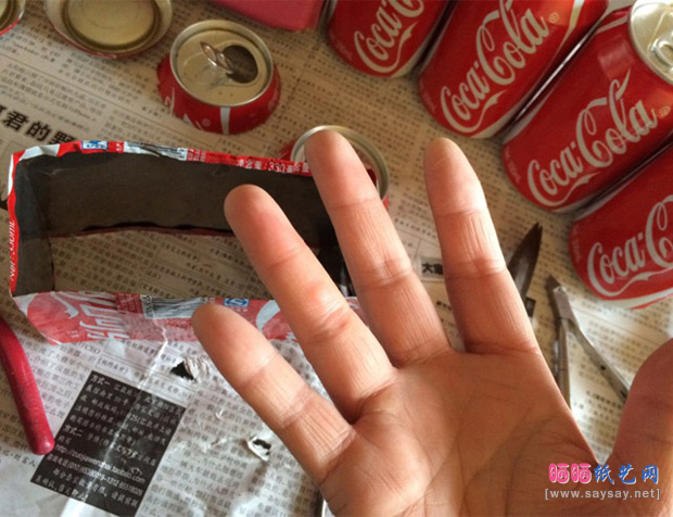 废弃易拉罐手工制作漂亮相机模型图片步骤6