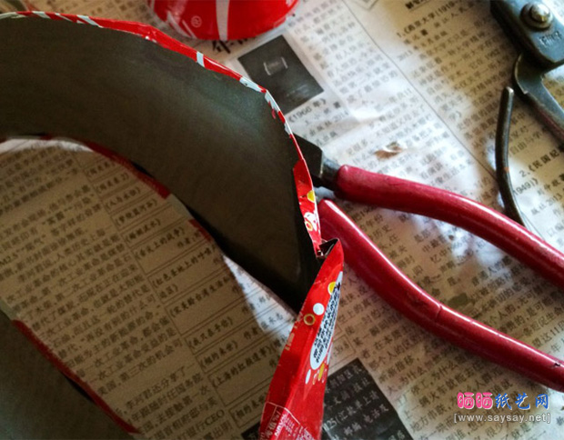 废弃易拉罐手工制作漂亮相机模型图片步骤5