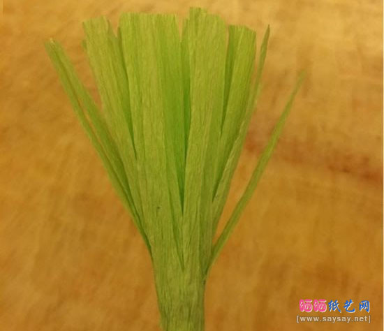 重阳节DIY皱纹纸制作漂亮菊花-WWW.SAYSAY.NET