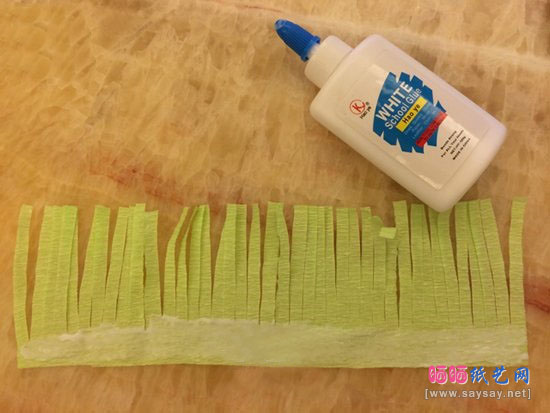 重阳节DIY皱纹纸制作漂亮菊花-WWW.SAYSAY.NET