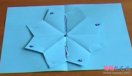 创意立体莲花贺卡制作图文教程图片步骤14-www.saybb.net