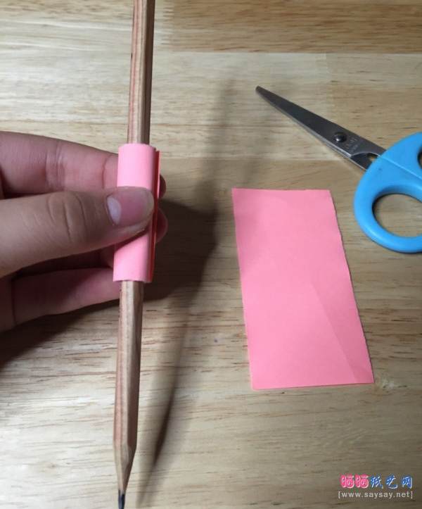笔帽折纸详细实拍图文教程步骤9-www.sayay.net