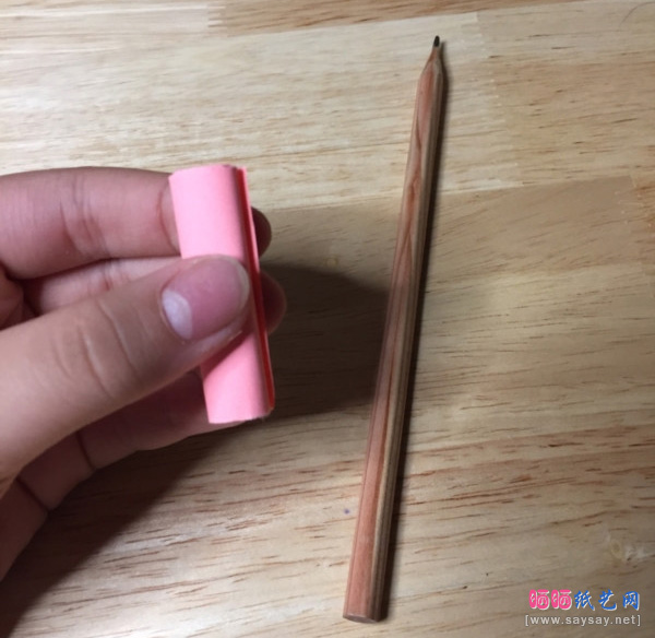 笔帽折纸详细实拍图文教程步骤10-www.sayay.net