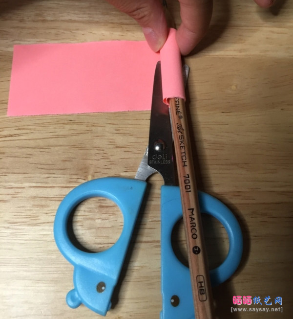 笔帽折纸详细实拍图文教程步骤8-www.sayay.net