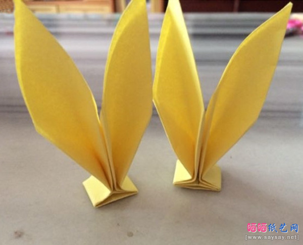 可爱的小兔子耳朵折纸图文教程步骤18-www.saybb.net