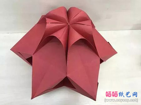 纸艺制作元旦剪纸灯笼的方法教程步骤12-www.saybb.net