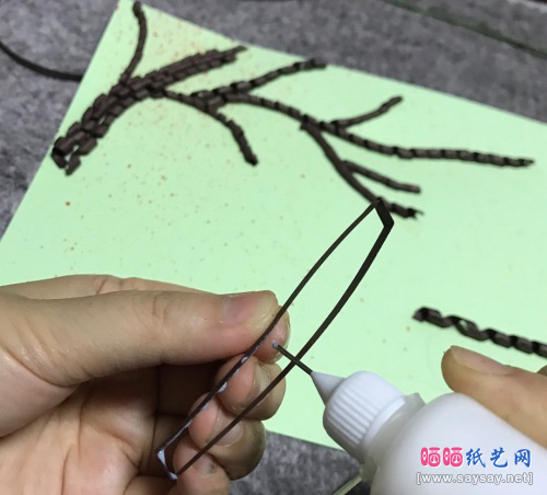 美丽的枫叶衍纸画手工制作步骤11-www.saybb.net