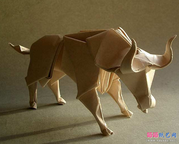 ChristopheBoudias折纸公牛的方法教程完成图1-www.saybb.net