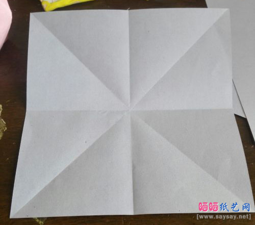 优雅的蝴蝶结高跟鞋折纸教程步骤2-www.saybb.net