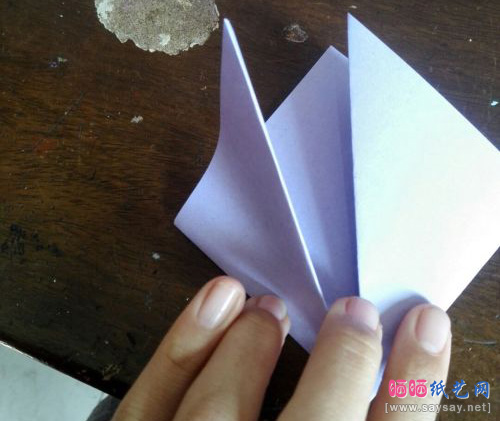 优雅的蝴蝶结高跟鞋折纸教程步骤4-www.saybb.net