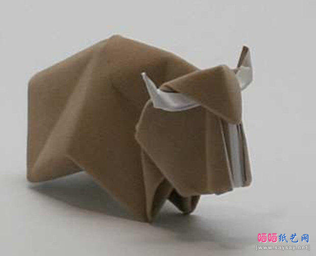 KunihikoKasahara的野牛折纸方法教程完成效果图-www.saybb.net