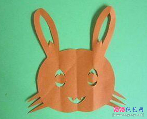 简单儿童手工剪纸小兔头像-www.saybb.net