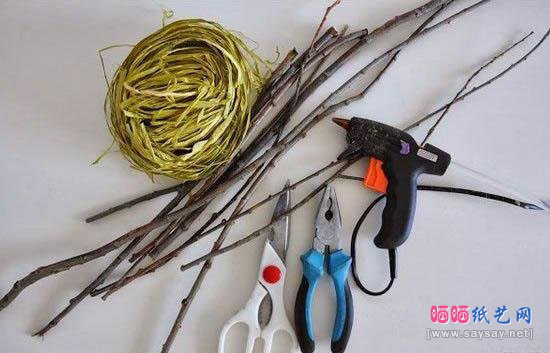 树枝枝条变废为宝DIY手工制作五角星挂饰步骤1-www.saybb.net