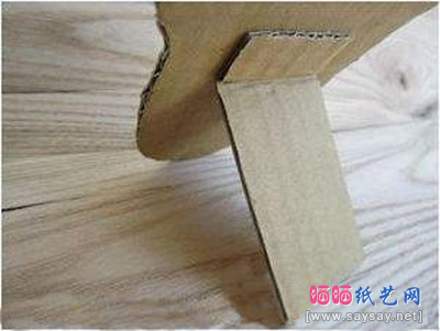 可爱的凉鞋纸板相框手工制作步骤5 - www.saybb.net