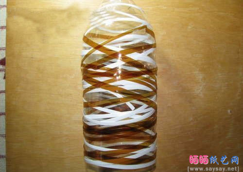 可乐瓶制作个性灯罩轮廓