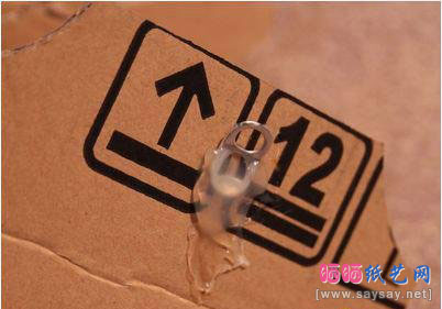 创意的立体纸板驯鹿制作步骤7-www.saybb.net